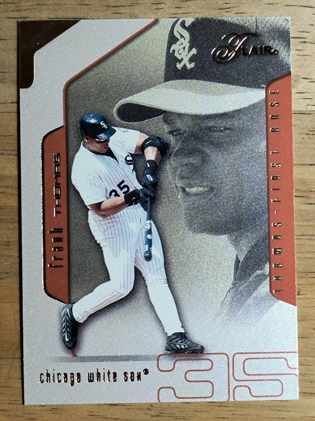 2002 Flair #80 Frank Thomas