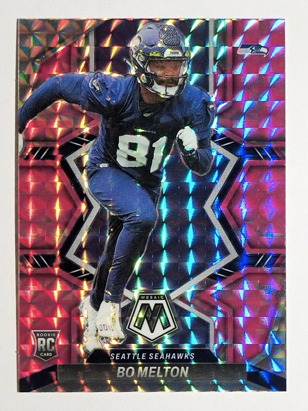 2022 Panini Mosaic Mosaic Camo Pink #348 Bo Melton