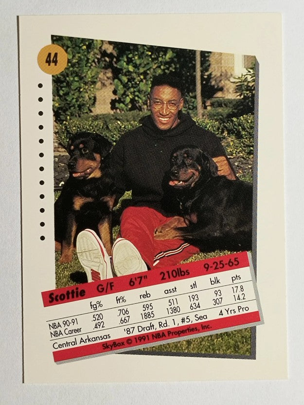 1991-92 SkyBox #44 Scottie Pippen