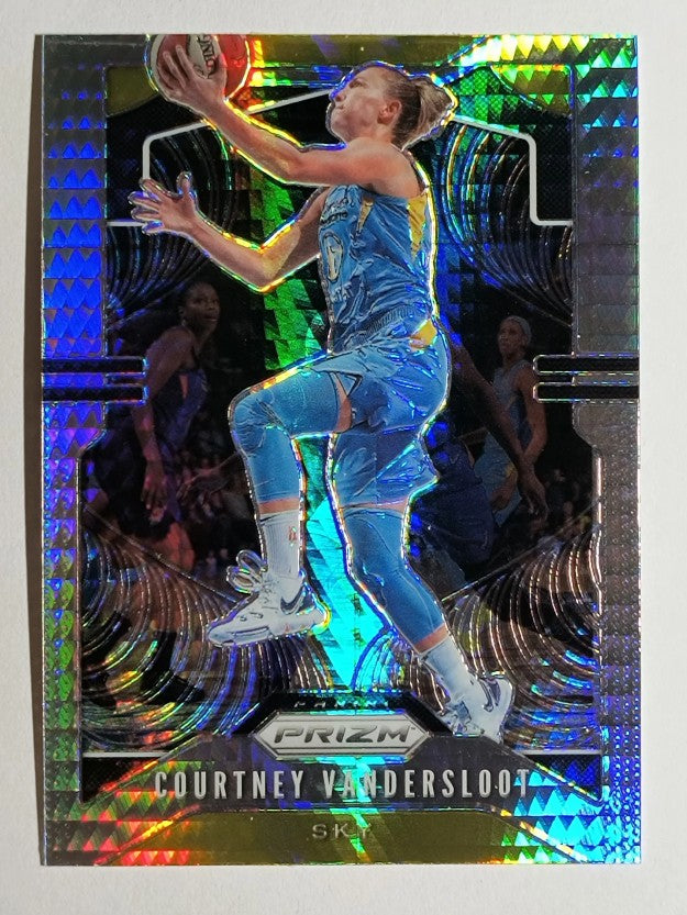 2020 Panini Prizm WNBA Prizms Hyper #14 Courtney Vandersloot