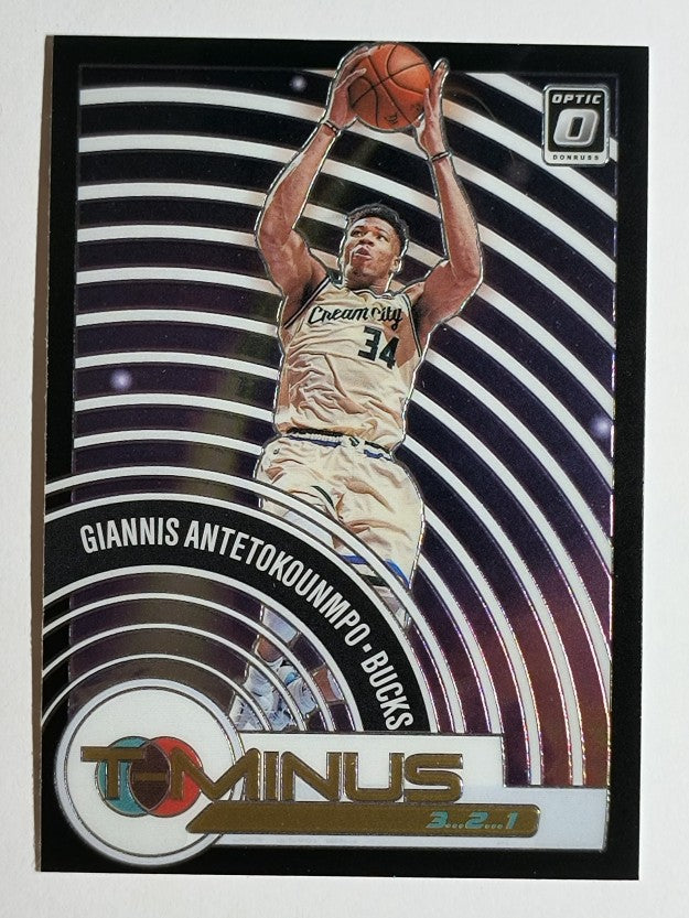 2020-21 Donruss Optic T-Minus 3 2 1 #15 Giannis Antetokounmpo