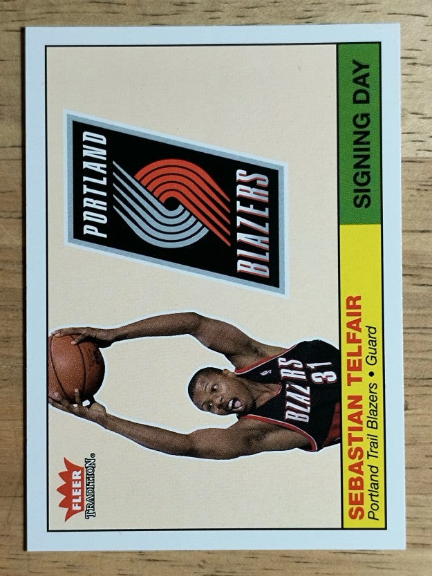 2004-05 Fleer Tradition Signing Day #12 Sebastian Telfair