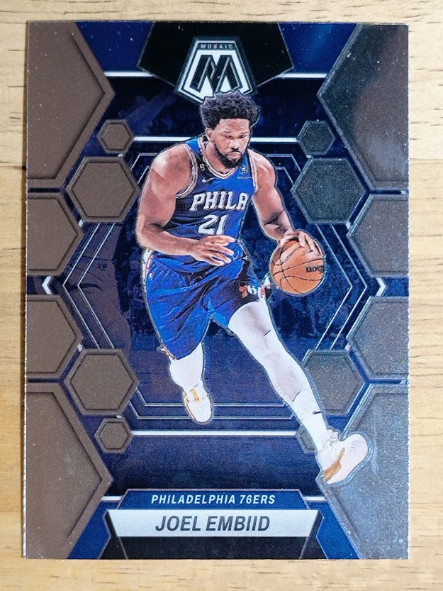 2022-23 Panini Mosaic #141 Joel Embiid