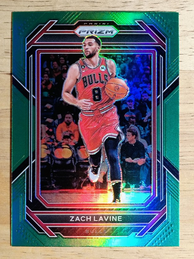 2022-23 Panini Prizm Prizms Green #92 Zach LaVine