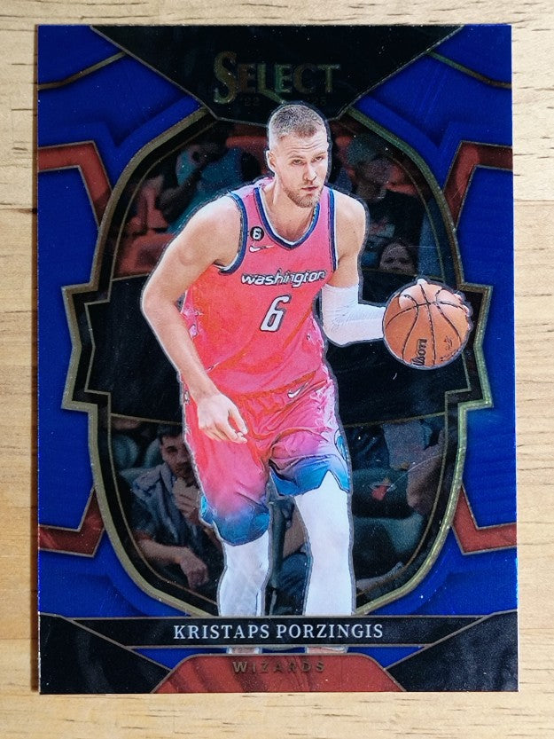 2022-23 Select Blue #4 Kristaps Porzingis
