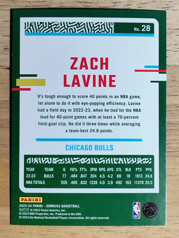 2023-24 Donruss Holo Green Laser #28 Zach LaVine