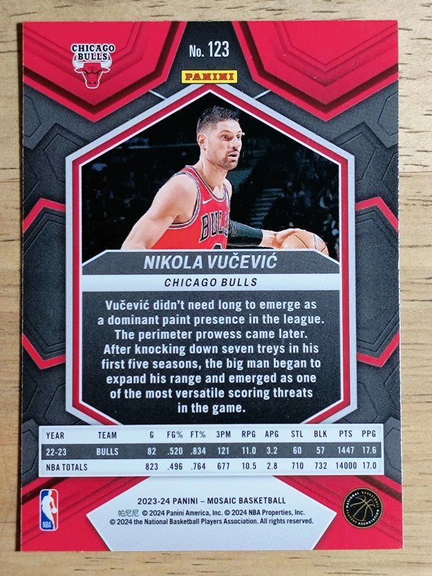 2023-24 Panini Mosaic #123 Nikola Vucevic