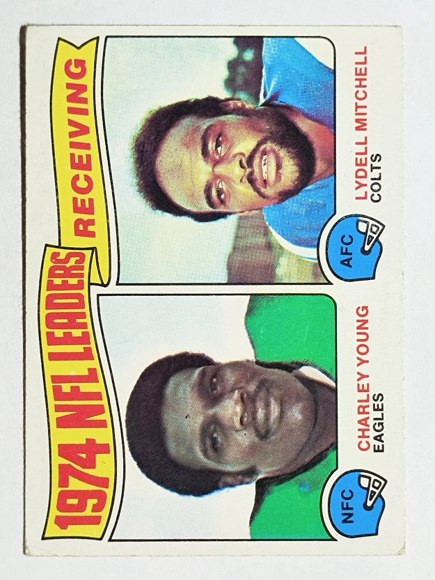 1975 Topps #3 Receiving Leaders/Charle Young/Lydell Mitchell (EX)