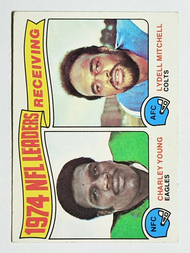 1975 Topps #3 Receiving Leaders/Charle Young/Lydell Mitchell (EX)