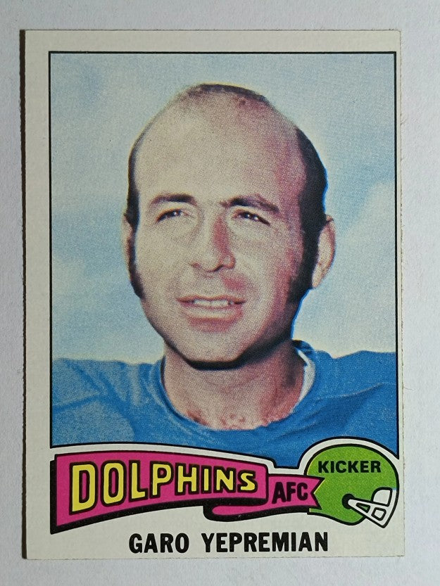 1975 Topps #140 Garo Yepremian (EX)