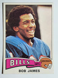 1975 Topps #299 Bob James (NMMT)
