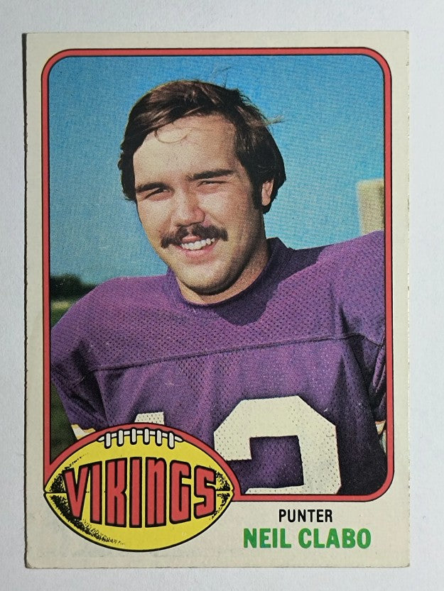 1976 Topps #46 Neil Clabo RC (VGEX)