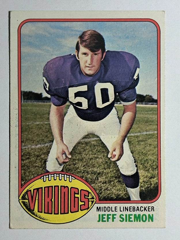 1976 Topps #125 Jeff Siemon (VGEX)