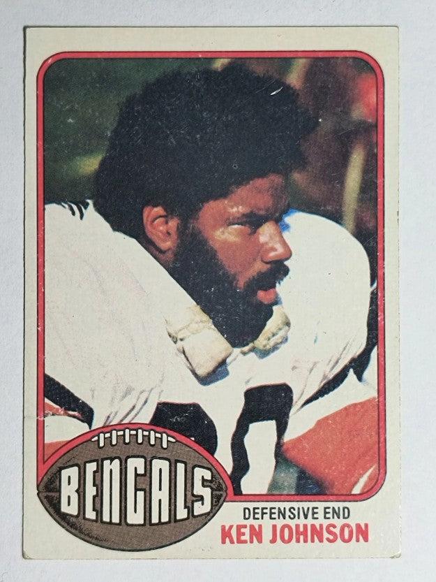 1976 Topps #189 Ken Johnson DT RC (EX)