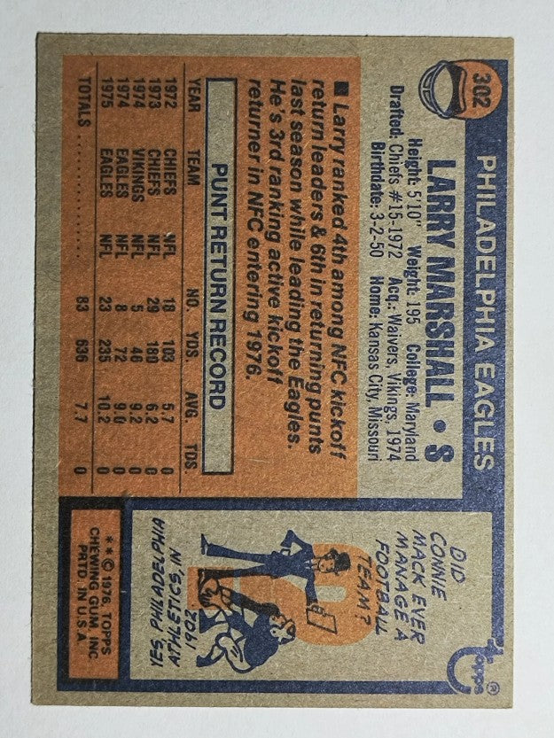 1976 Topps #302 Larry Marshall RC (EXMT)
