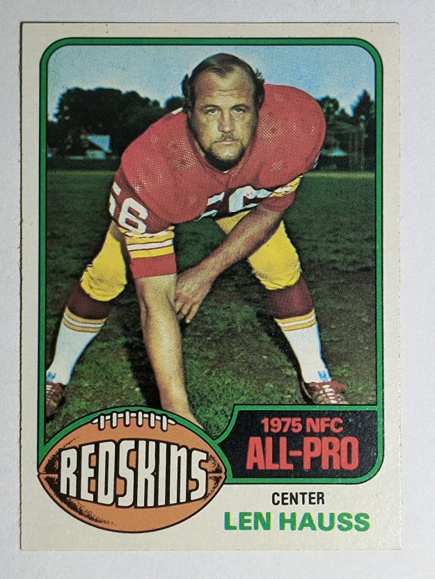 1976 Topps #370 Len Hauss (NM)