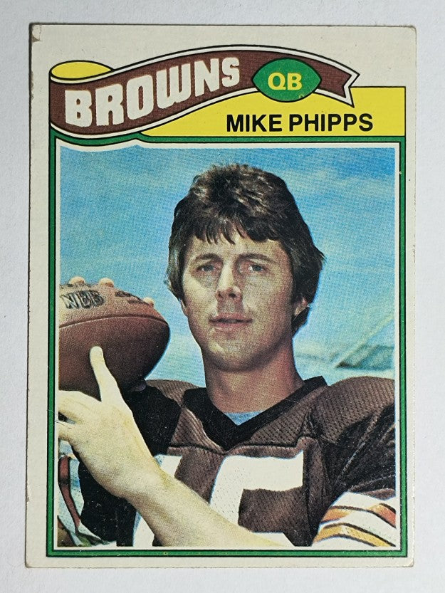 1977 Topps #7 Mike Phipps (VGEX)