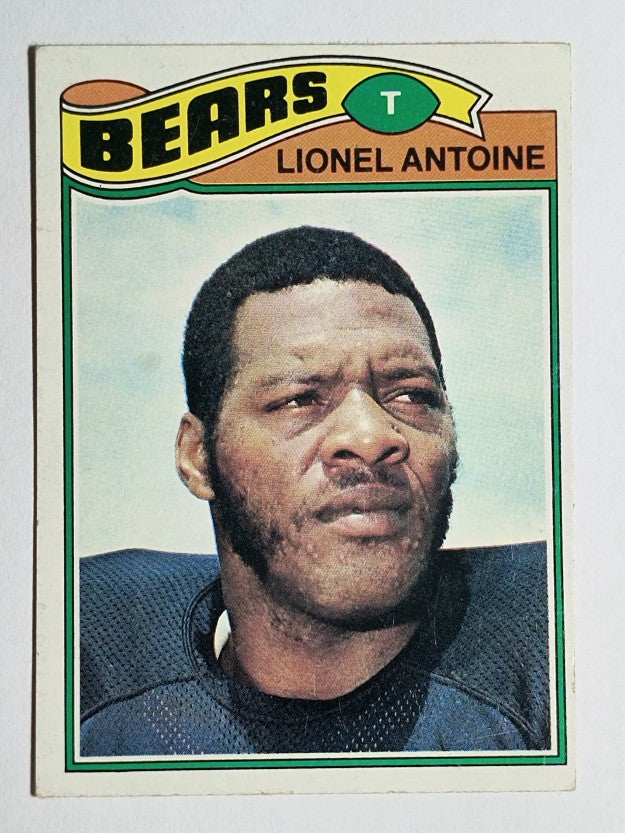 1977 Topps #121 Lionel Antoine RC (EX)