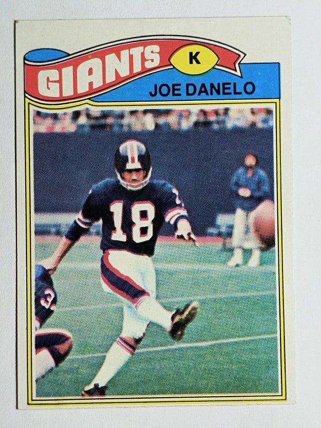 1977 Topps #346 Joe Danelo RC (EX)