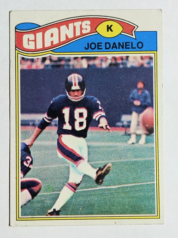 1977 Topps #346 Joe Danelo RC (EX)