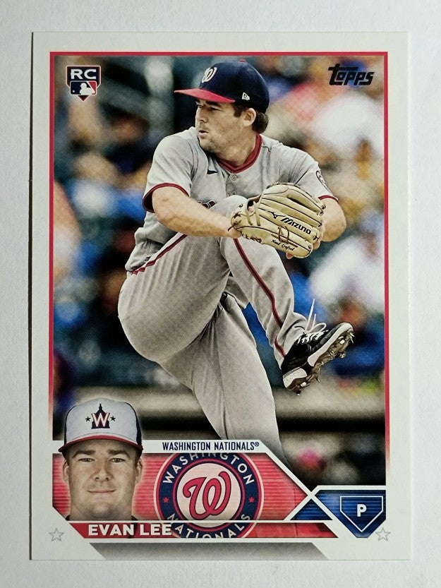 2023 Topps #243 Evan Lee RC