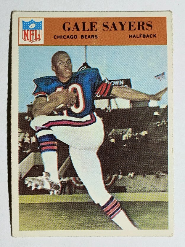 1966 Philadelphia #38 Gale Sayers RC (VGEX)