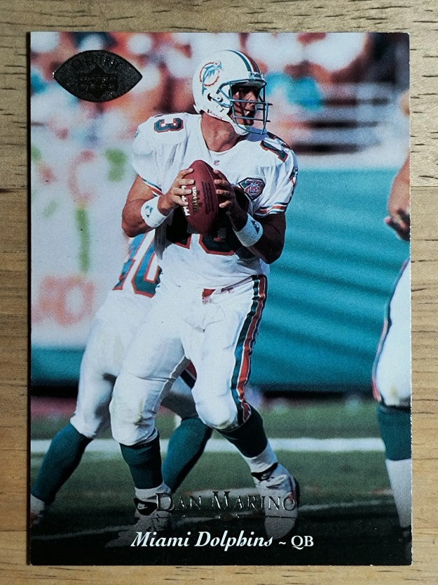 1995 Upper Deck Electric Silver #103 Dan Marino (EX)