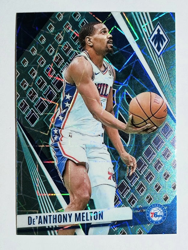 2023-24 Panini Phoenix Teal Lazer #135 De'Anthony Melton