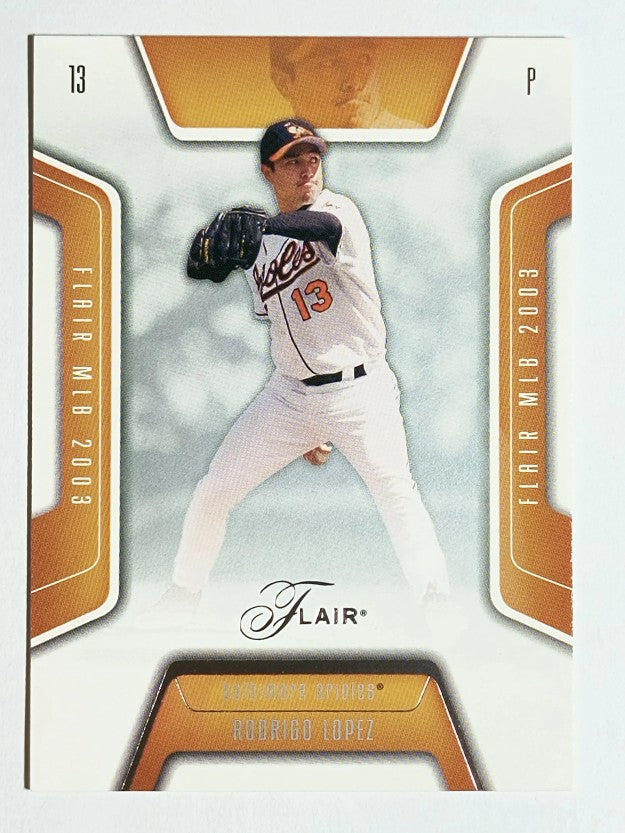 2003 Flair #37 Rodrigo Lopez
