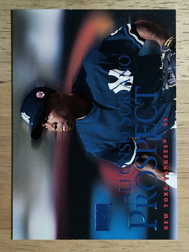 2000 SkyBox #227S Alfonso Soriano SP
