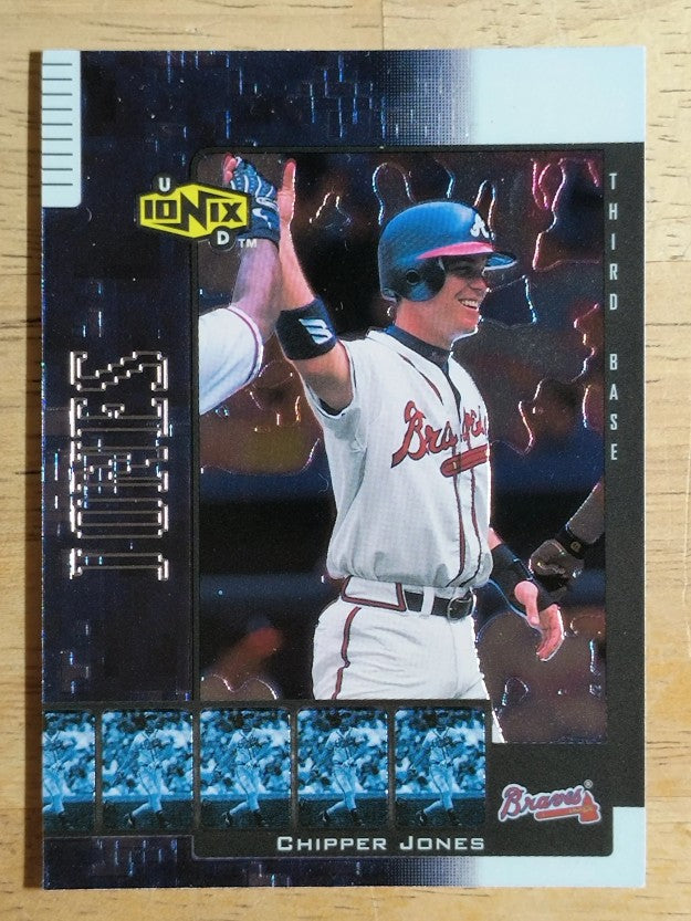 2000 UD Ionix #10 Chipper Jones