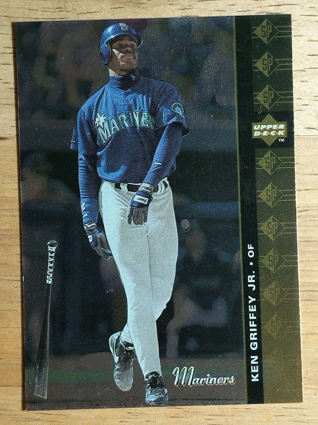 1994 SP #105 Ken Griffey Jr.