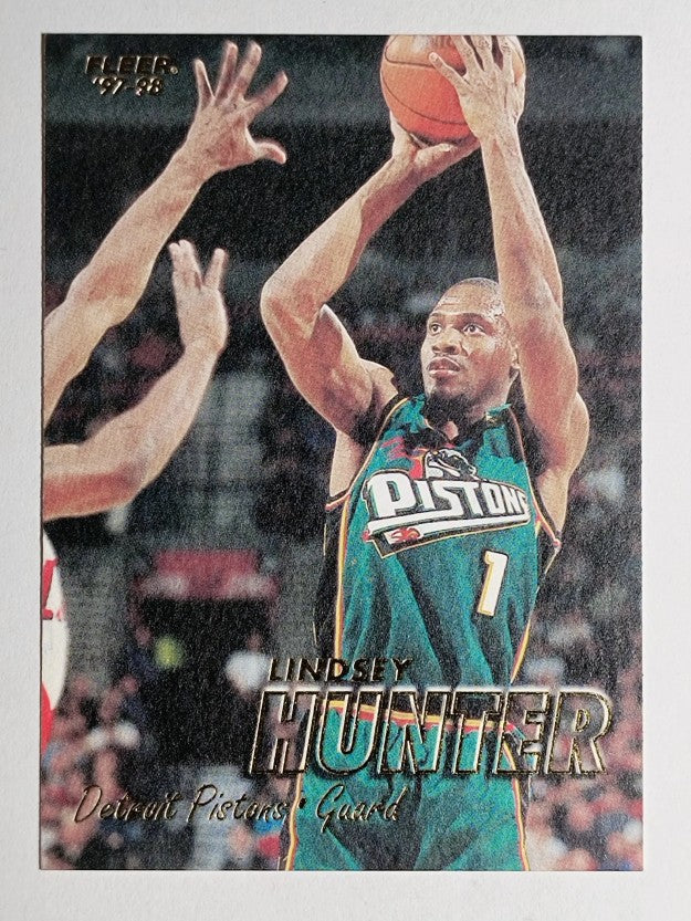1997-98 Fleer #161 Lindsey Hunter
