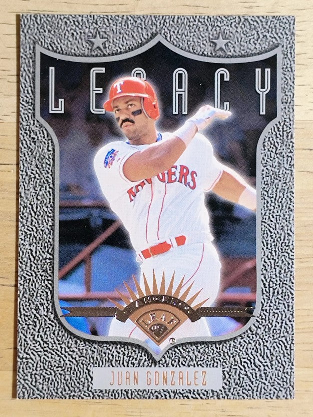 1997 Leaf #353 Juan Gonzalez LG