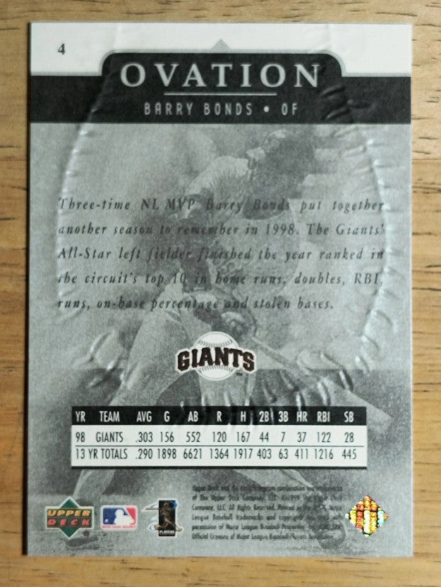 1999 Upper Deck Ovation #4 Barry Bonds