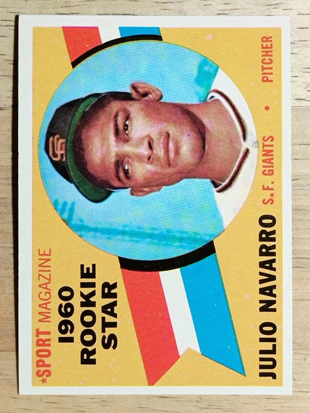 1960 Topps #140 Julio Navarro RS RC (NMMT)