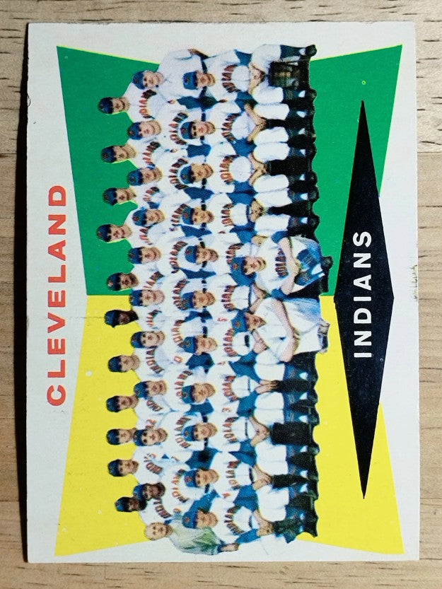 1960 Topps #174 Cleveland Indians CL (EX)