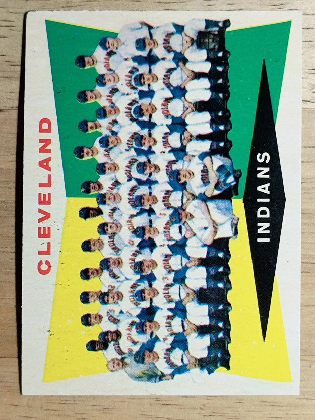 1960 Topps #174 Cleveland Indians CL (EX)