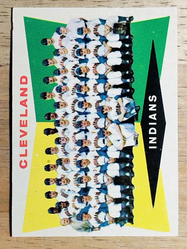 1960 Topps #174 Cleveland Indians CL (NM)
