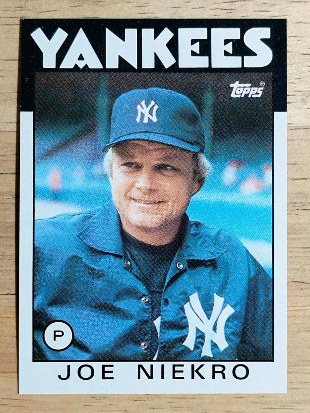 1986 Topps #135 Joe Niekro