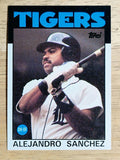 1986 Topps #563 Alejandro Sanchez