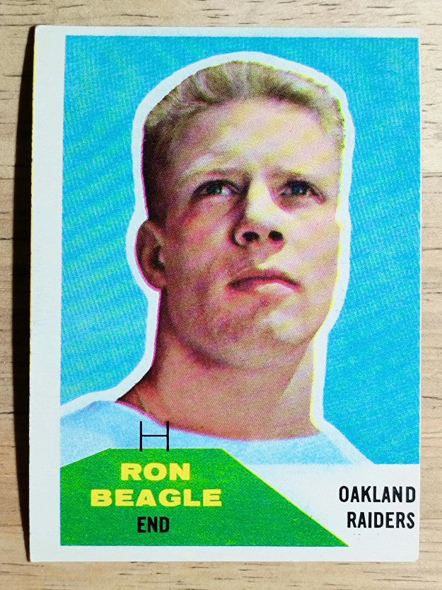 1960 Fleer #132 Ron Beagle RC (VG)