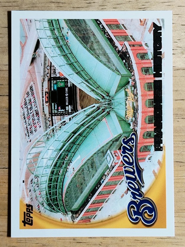 2010 Topps #72 Milwaukee Brewers