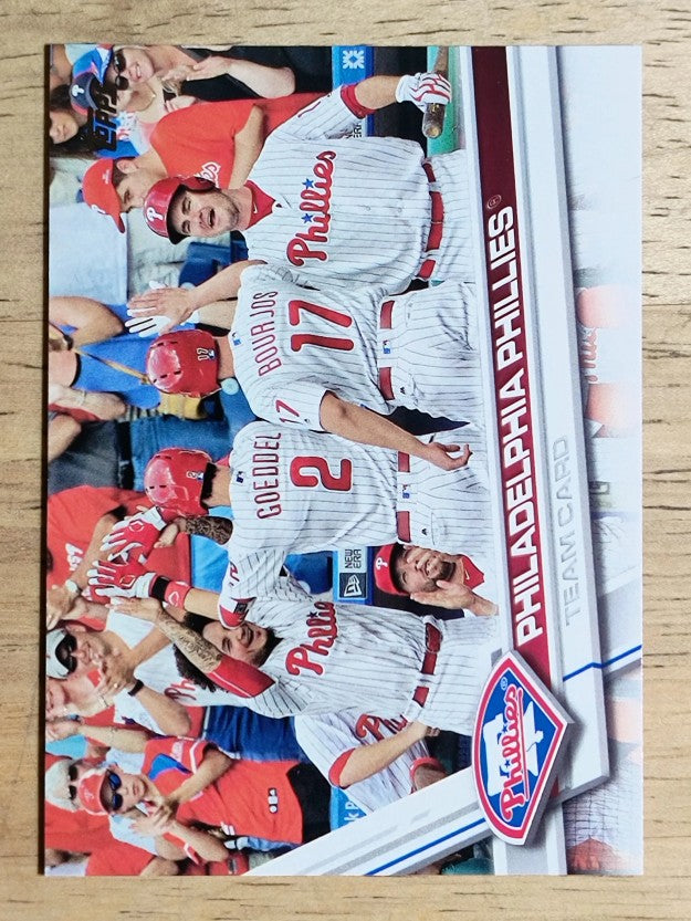 2017 Topps #174 Philadelphia Phillies