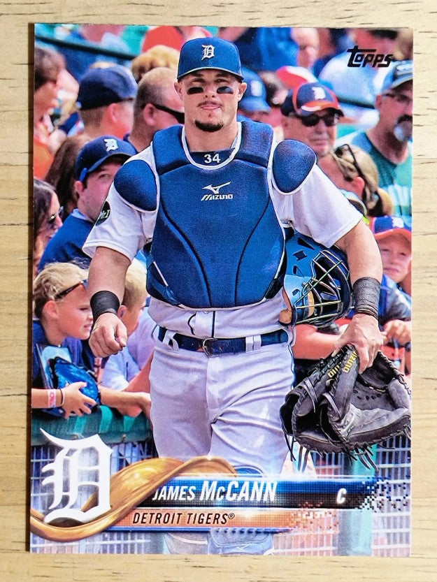 2018 Topps #243 James McCann