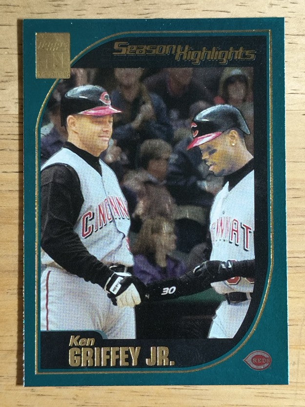 2001 Topps #389 Ken Griffey Jr. SH