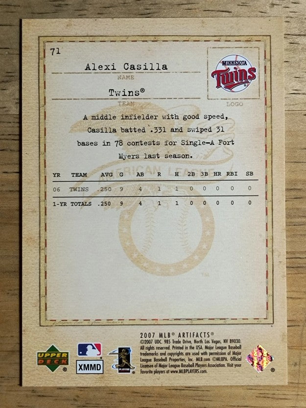 2007 Artifacts #71 Alexi Casilla RC