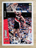 1996-97 Collector's Choice #128 Harvey Grant
