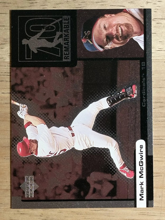 1999 Upper Deck Ovation ReMarkable Moments #M4 Mark McGwire/HR 13