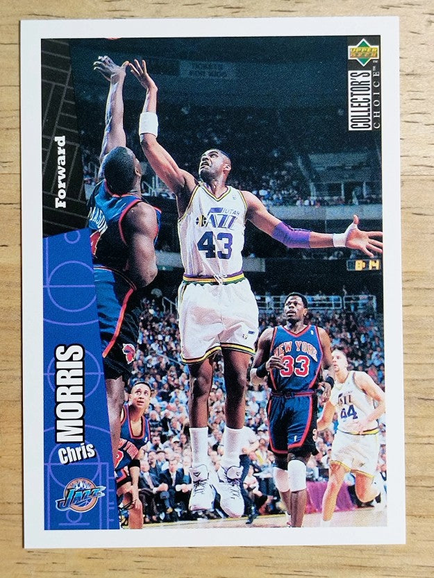 1996-97 Collector's Choice #153 Chris Morris